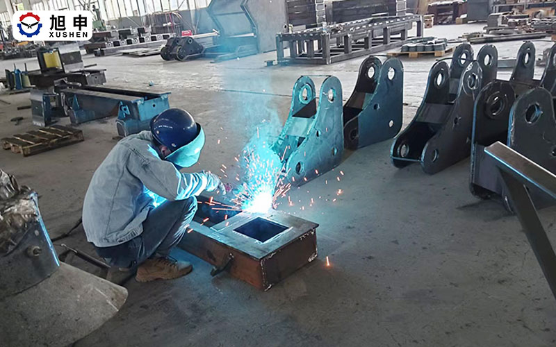 旭申智能裝備，焊接操作機，滾輪架，變位機廠家
